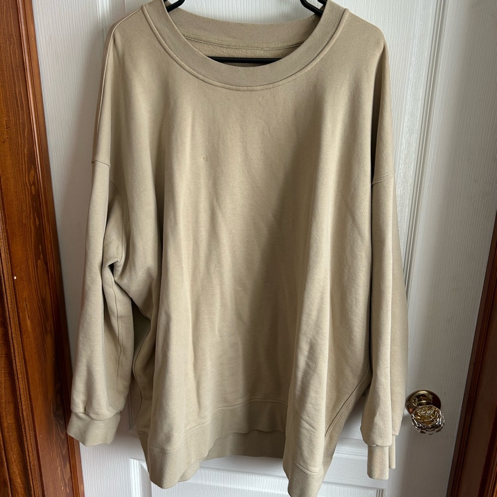 lululemon athletica Oversized Crewneck Sweatshirt in Light Taupe